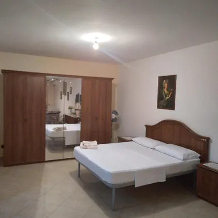 Tahiri 3 Golem (Tirana)