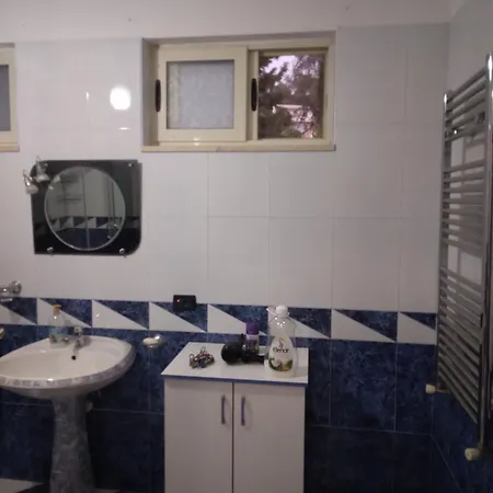 Tahiri 3 Villa